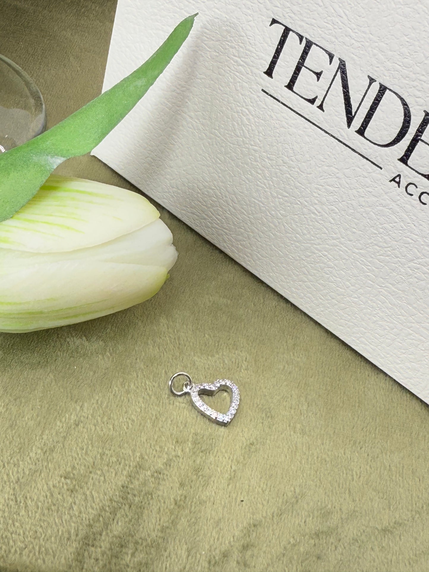 Ciondolo CUOR CON ZIRCONI silver
