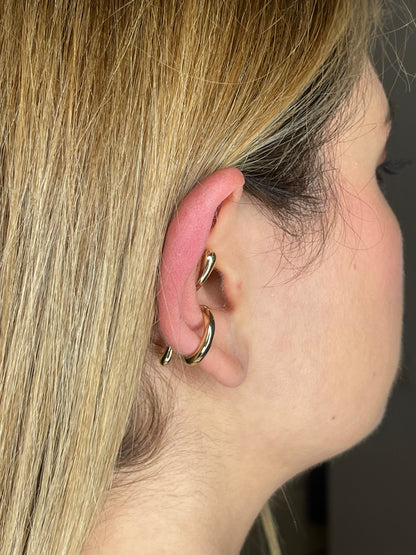 Ear cuff snake