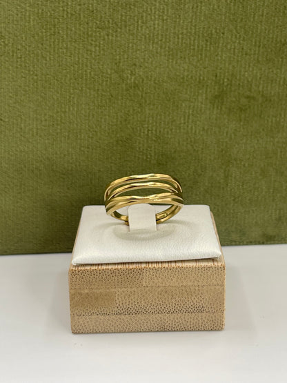 anello ondina colore oro