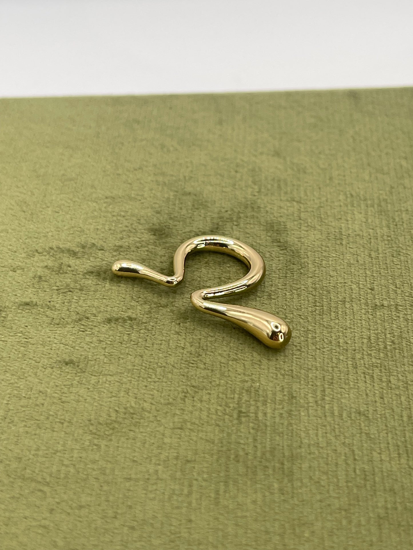Ear cuff snake