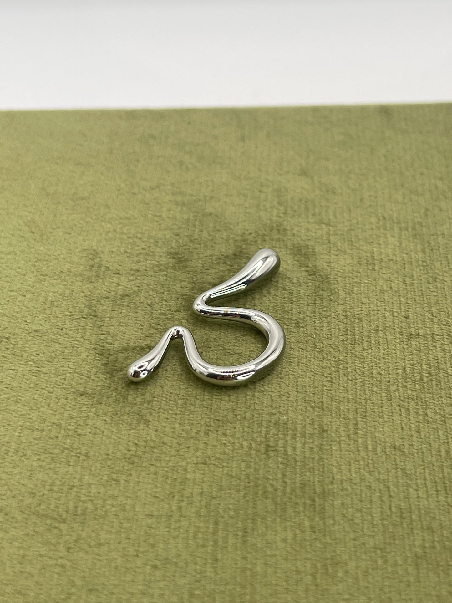 Ear cuff snake