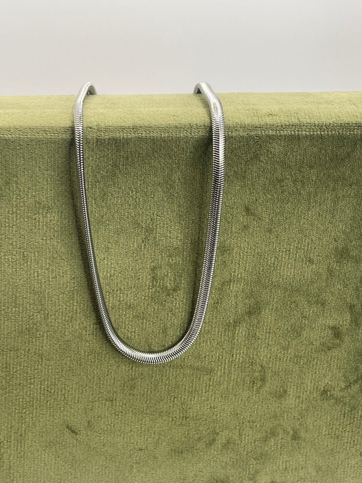 collana snake